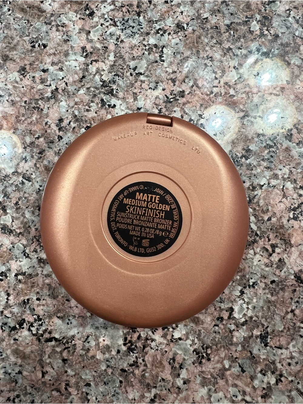 MAC Cosmetics bronzer - Picture 2 of 3